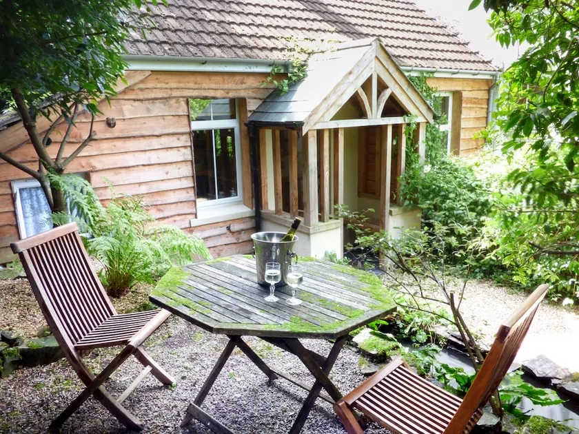 Heather Cottage - Image 1
