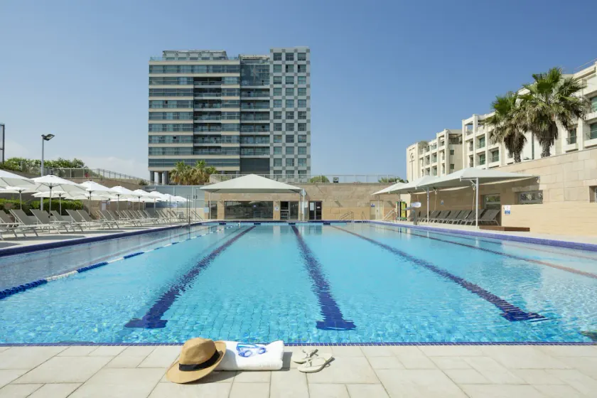 ApartHotel Okeanos on the Beach - Image 1