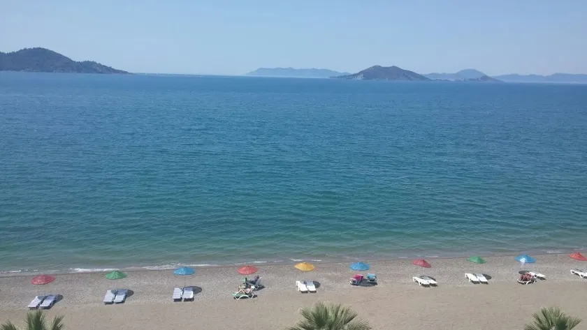 Adrian Beach Hotel - Image 1