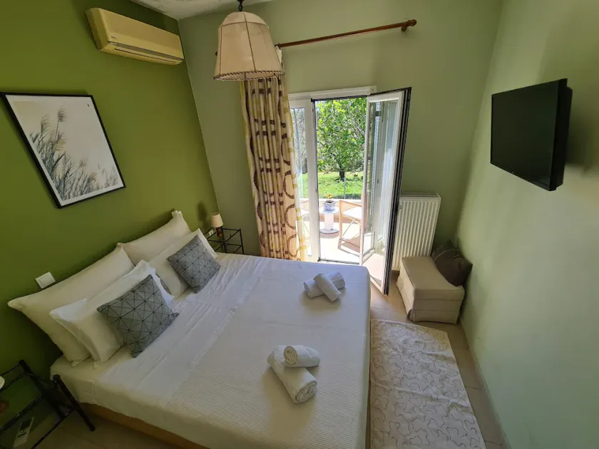 Amazing Corfu Villa Rania located in a quite and private area - Image 1