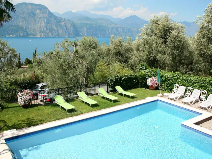 Delvai Brenzone sul Garda - Image 1