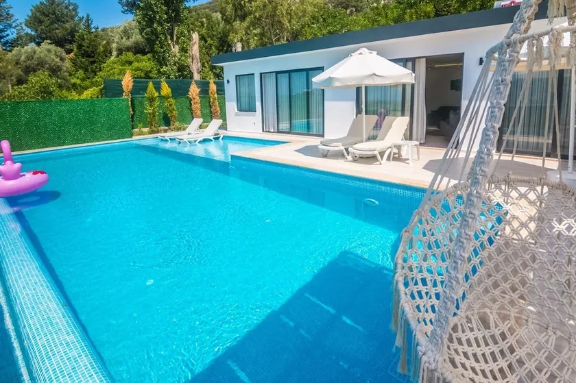 Villa Gulay - Image 1