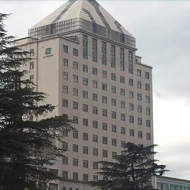 Cuifeng Hotel - Image 1