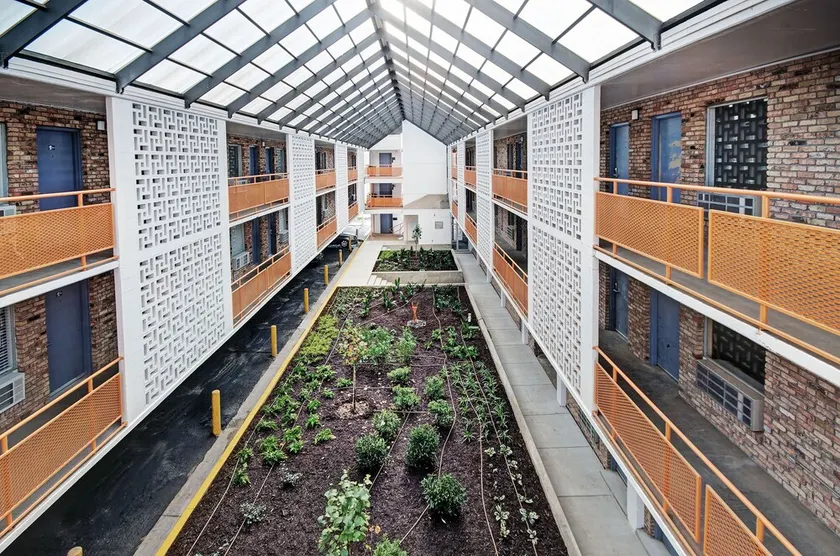 The Admiral Apartments - Image 1