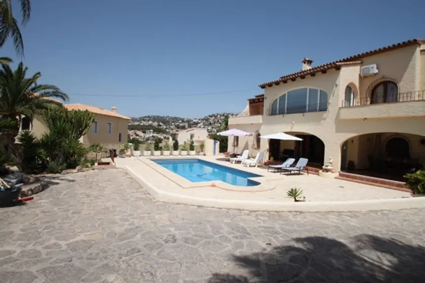 Beaulieu - holiday home with private swimming pool in Moraira - Image 1