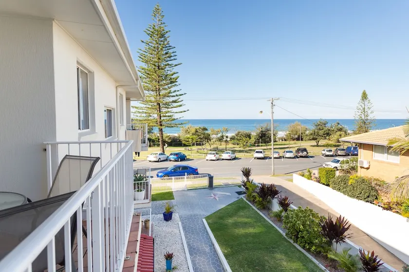 Burleigh Point Apartments - Image 1