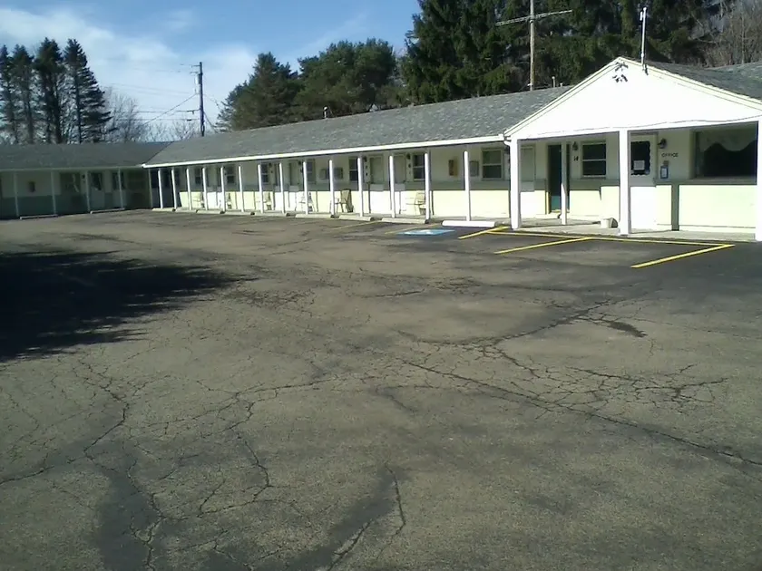 Moonlight Motel - Image 1