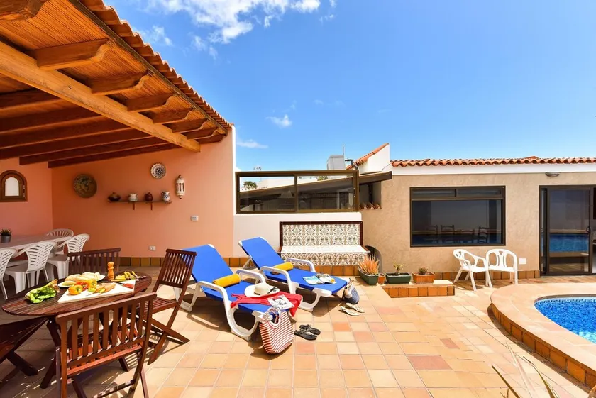 Casa La Marina Playa del Hombre NR With Pool - Image 1