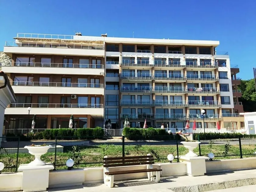 HPM Black Sea Princess Apartments Front Line - Image 1