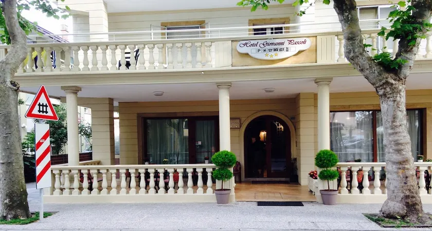 Hotel Pascoli - Image 1