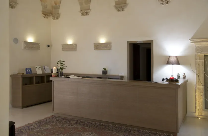 Corte Borromeo Historical Hotel - Image 1