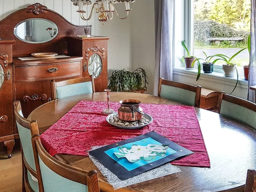 6 Person Holiday Home in Lonevåg - Image 1