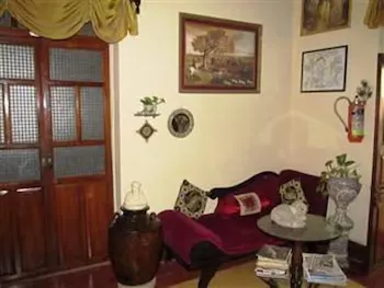 Palacete Rodrigues Holiday Home - Image 1