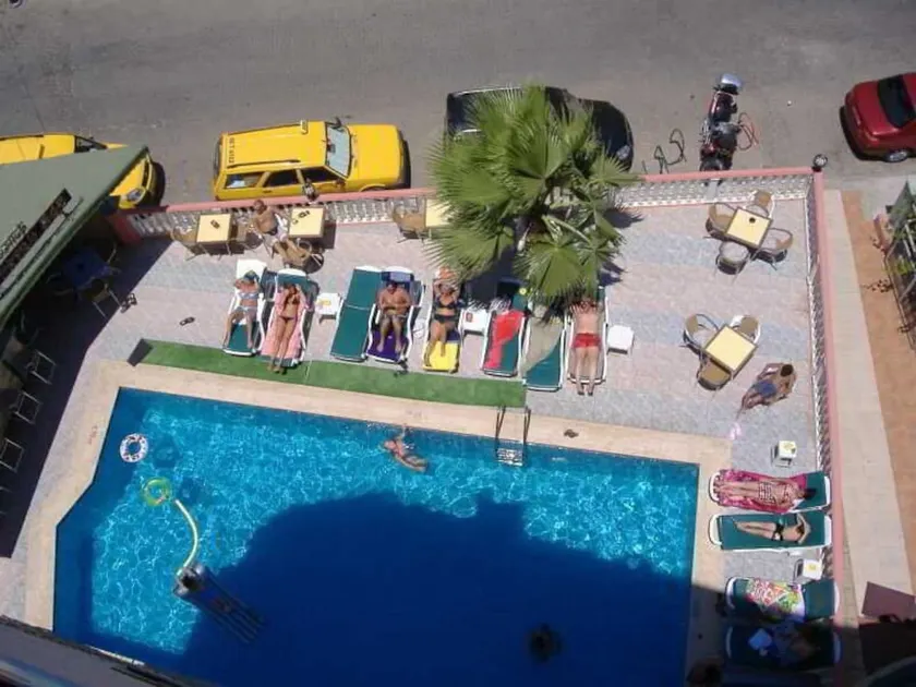Exelsior Beach - Image 1