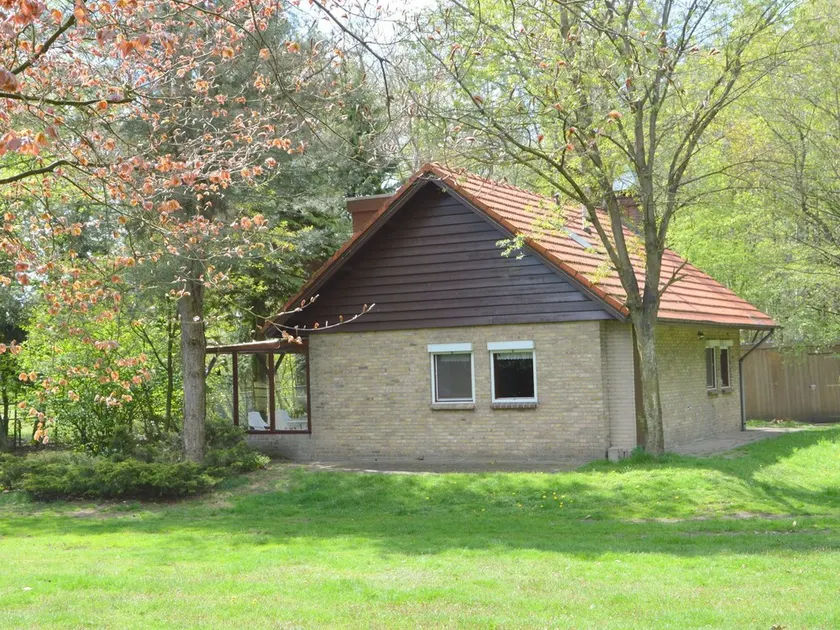 Cozy Holiday Home in Uden with Private Garden - Image 1