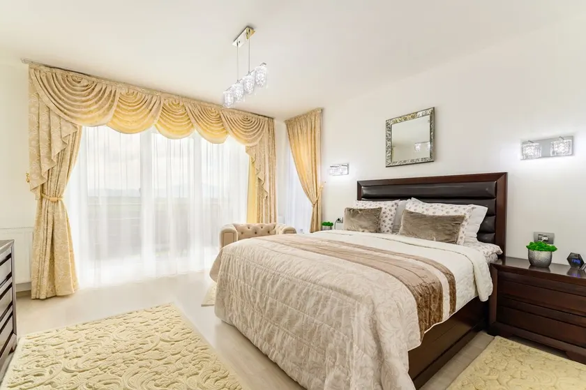 Luxury Apartment Avantgarden 3 - Image 1