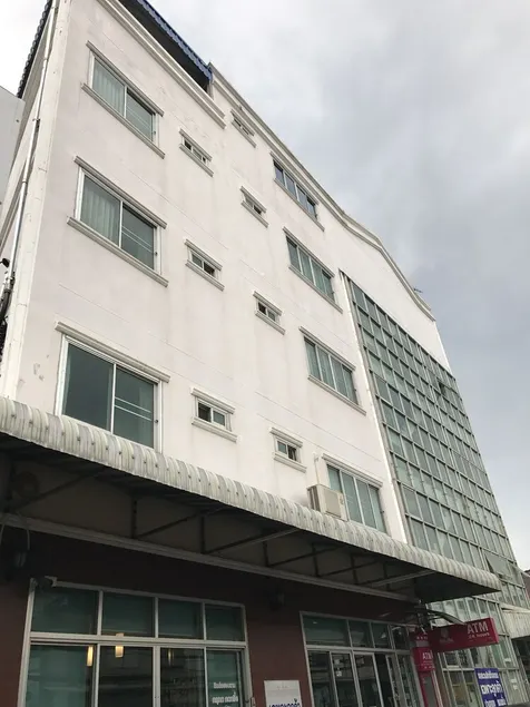 Panthong Mansion - Image 1