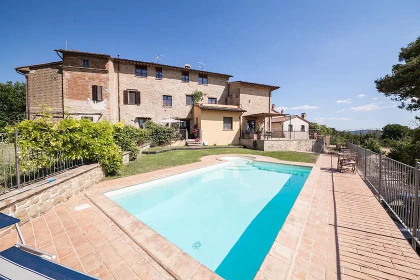 Umbria Country Shelter - Image 1
