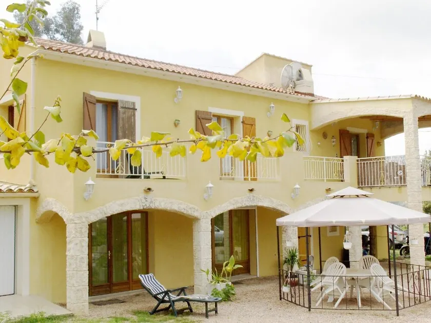 House With 3 Bedrooms in Peri, With Enclosed Garden - 20 km From the B - Image 1
