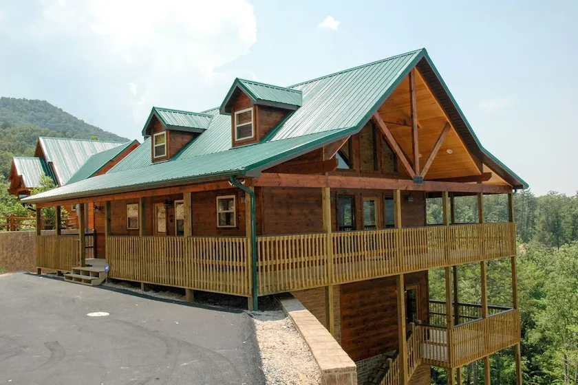 WESTERN SKY - 2 Br Cabin - Image 1