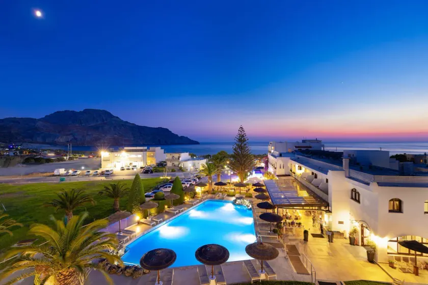 Alianthos Garden Hotel - Image 1