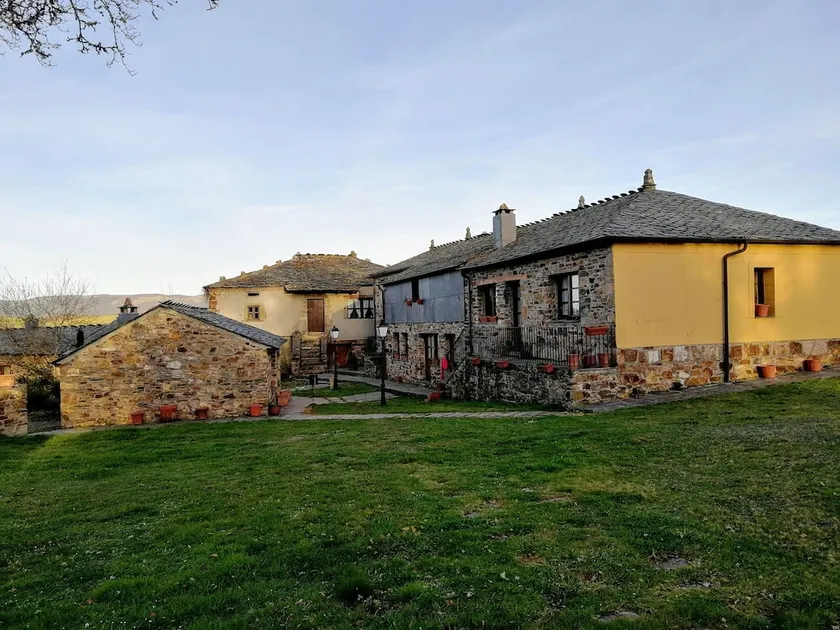 Casa San Julián - Image 1