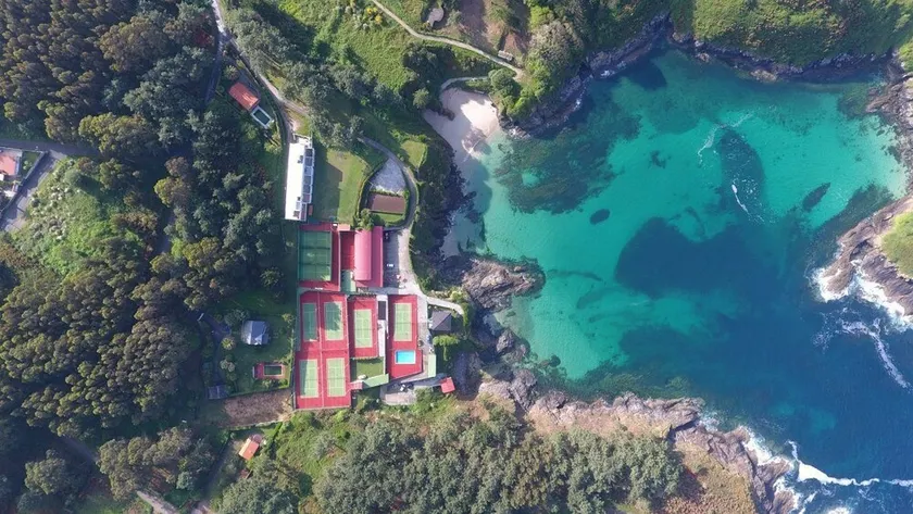 Apartamentos Canabal - Image 1