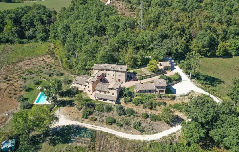 Nice Home in Camerino With Outdoor Swimming Pool, Wifi and 1 Bedrooms - Image 1