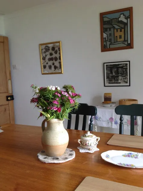 Trehane Farmhouse Bed & Breakfast - Image 1