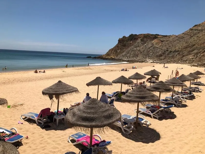 Maison adaptée aux familles avec barbecue et terrasse | Vue plage | Proche de la plage | Avec animaux admis - Image 1