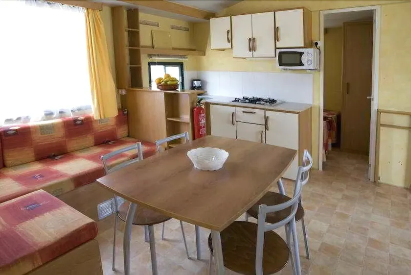El Delfin Verde Camping - Image 1