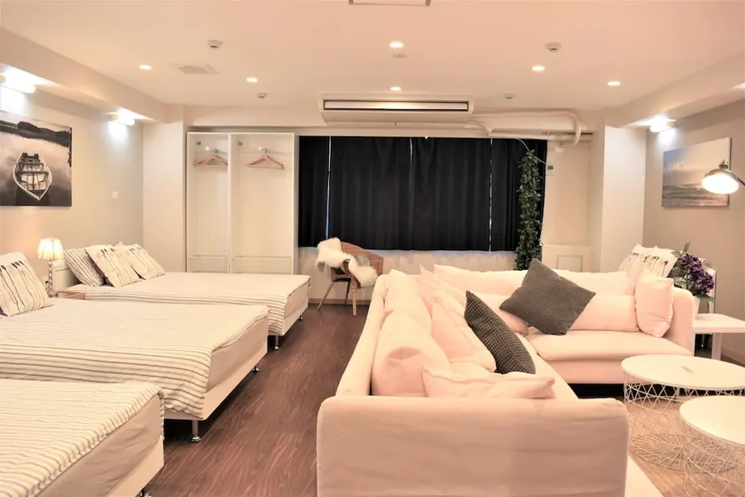 Kitashinchi Apartment - Image 1