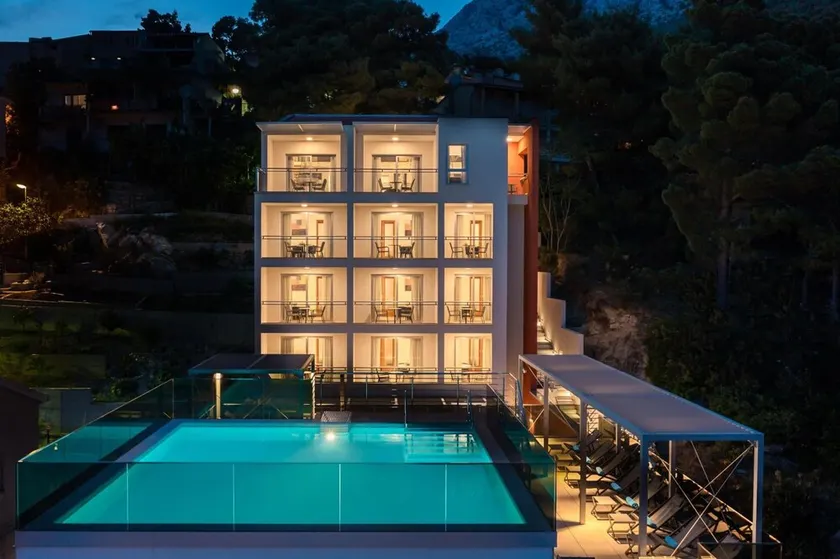 Noemia Apartments - Image 1