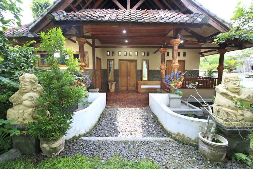 Villa Bale Seni - Image 1
