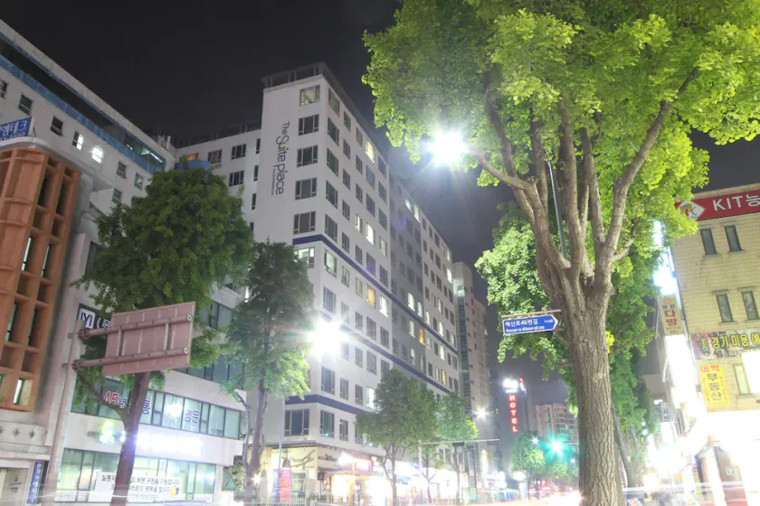 The Suite Place Suwon Serviced residences - Image 1