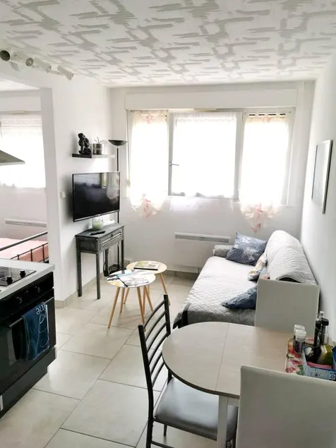Apartment With one Bedroom in Belfort, With Wifi - Image 1