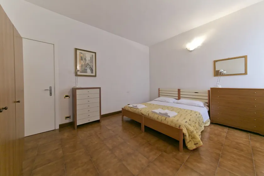 Rialto Comfort House - Image 1