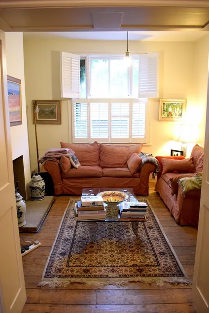 2 Bedroom Family Home In Brixton - Image 1