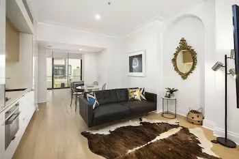 Orange Stay Apartments Potts Point - Image 1