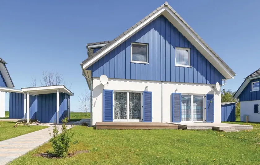 Beautiful Home in Altefähr/rügen With 2 Bedrooms and Internet - Image 1