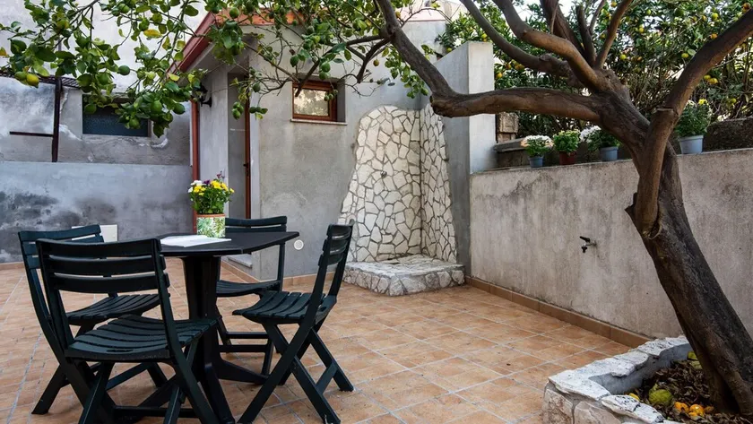 Welcomely - Piero's House - Image 1