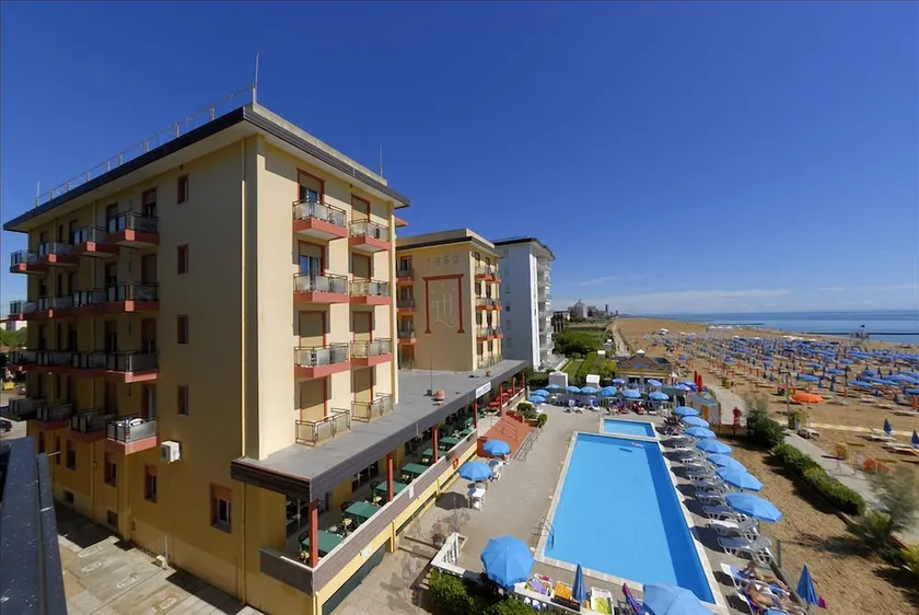 HOTEL LONDON - Image 1