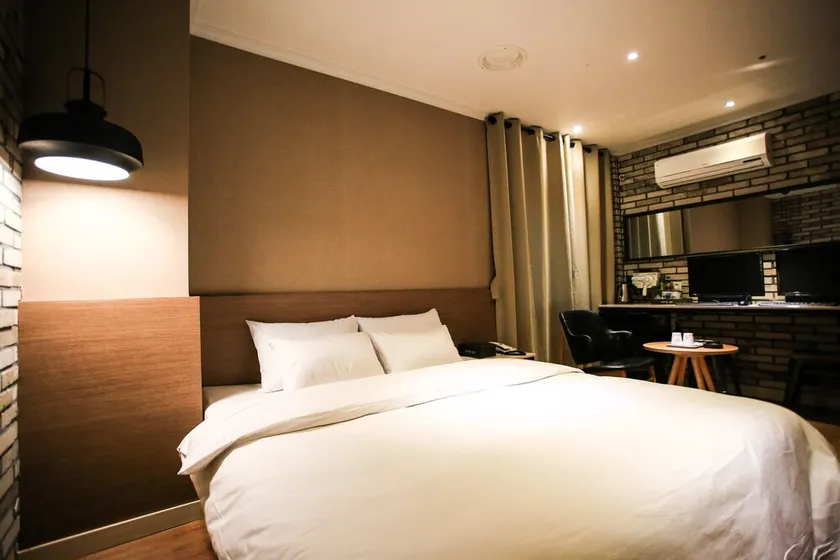Bundang (Seohyeon) Hotel Go - Image 1