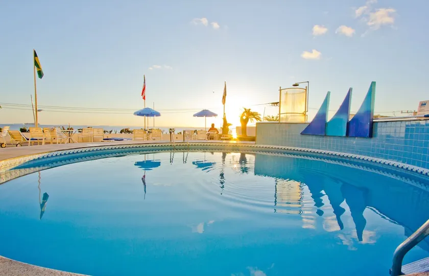 Marazul Hotel - Image 1