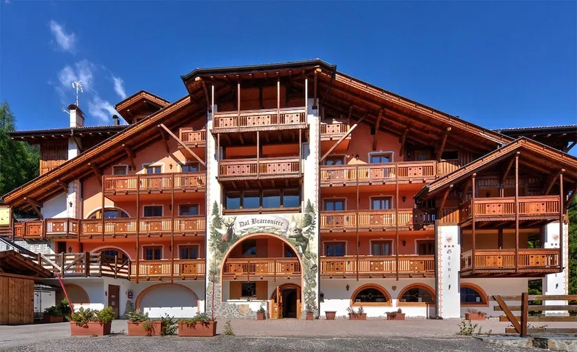 Activ Hotel Garni dal Bracconiere - Image 1