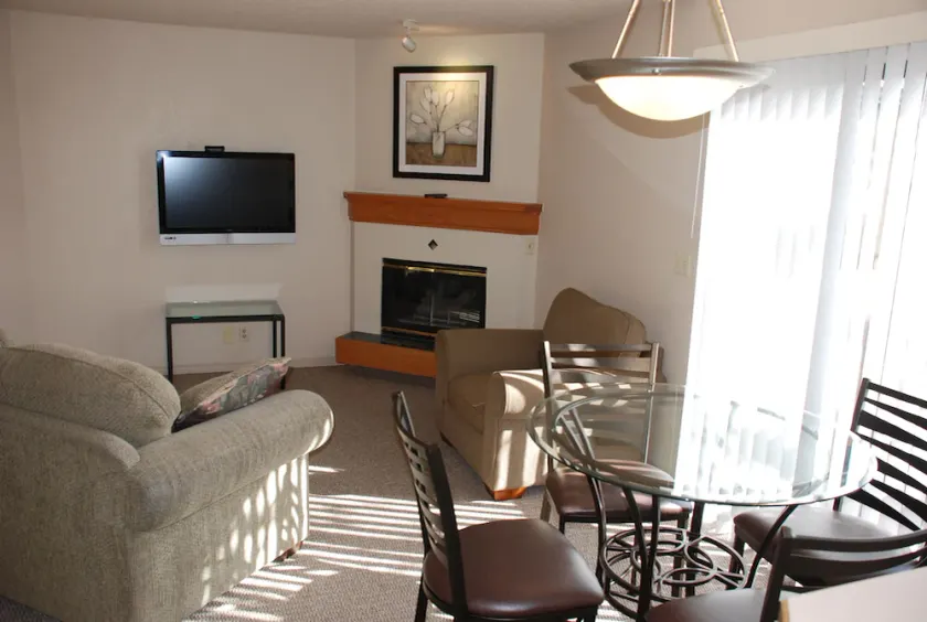 The Commons Hotel & Suites - Denver Tech Center - Image 1