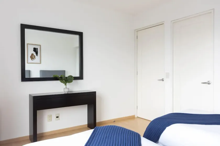 Enjoy City Views Condo With Amenities and Security at Santa Fe - Image 1