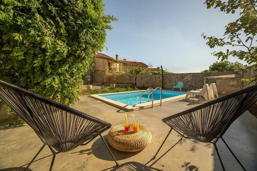 Villa With 3 Bedrooms in Mrgani, With Private Pool, Enclosed Garden an - Image 1