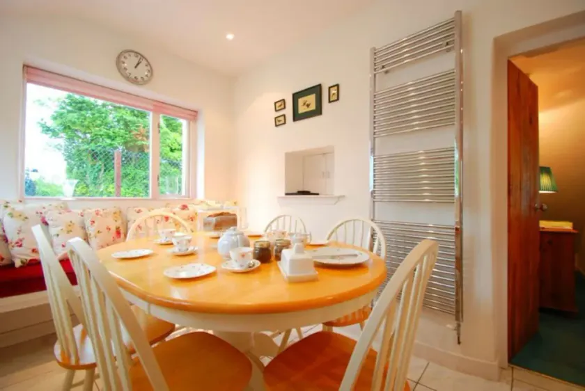 Gamekeepers Cottage - Image 1