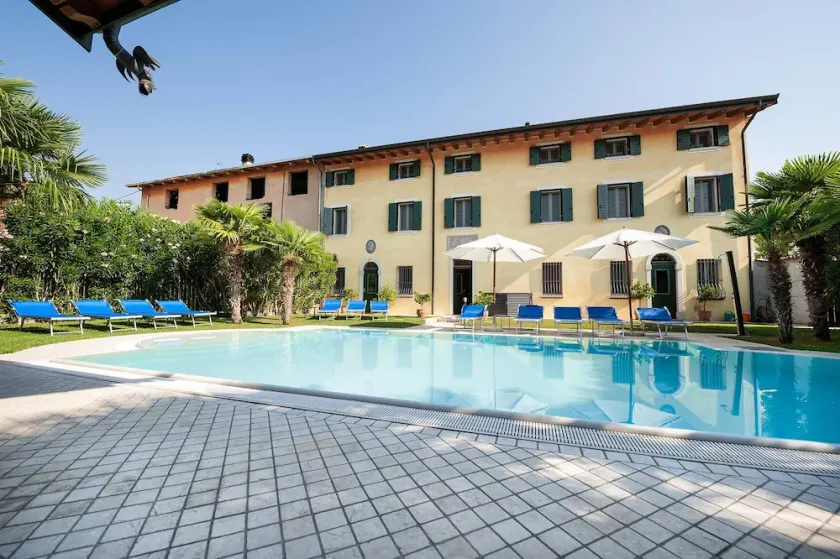 Villa Pace - Image 1